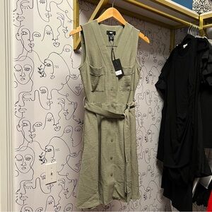 DKNY Sleeveless fit and flare dress olive size 4